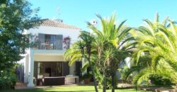 Villa for sale in Guadalmina Baja