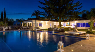 Luxury 8 bedroom Villa in Elviria