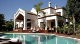 Stunning 6 Bedroom Villa Front Line Golf