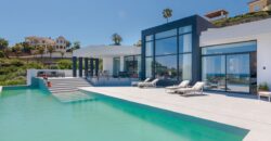 Luxury six bedroom villa built for clients who want nothing but the best!