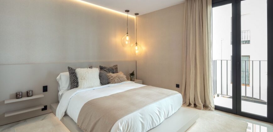 Sleek Apartment I Puerto Banus Marina