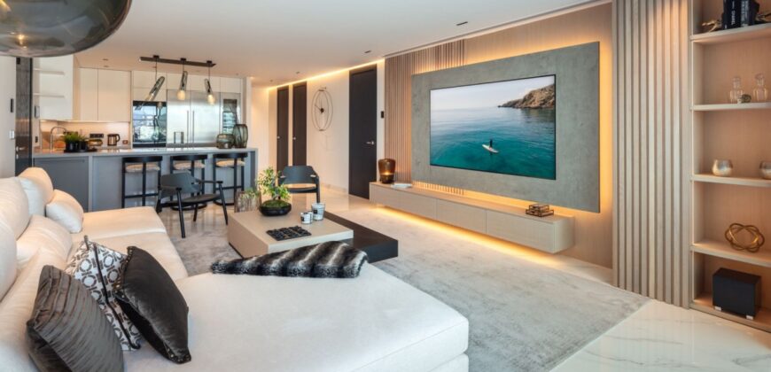 Sleek Apartment I Puerto Banus Marina