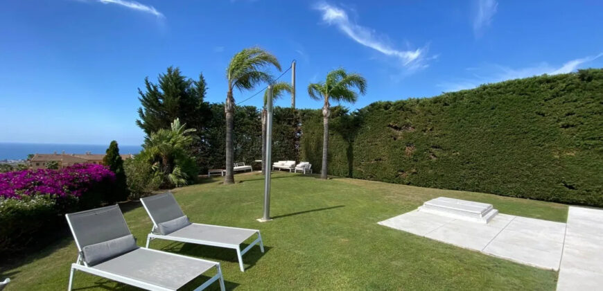 Modern Townhouse For Sale In Marbella With Beautiful Views