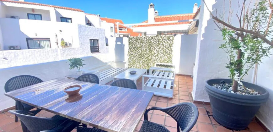 Stunning 3-bedroom duplex penthouse in La Maestranza