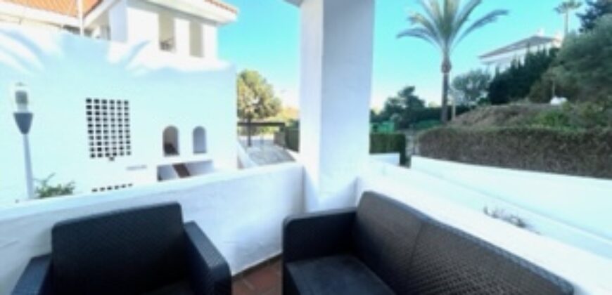 Spacious 2-Bed Apartment Steps from Aloha’s Vibrant Scene and Moments from Puerto Banus