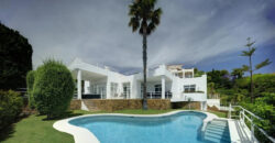 Beautiful fully renovated 5 bedroom villa in La Quinta