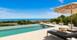 Recently Renovated Villa in Estepona’s Scenic Landscape