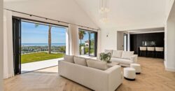 Fully Renovated 5-Bedroom Villa with Spectacular Views in Monte Halcones