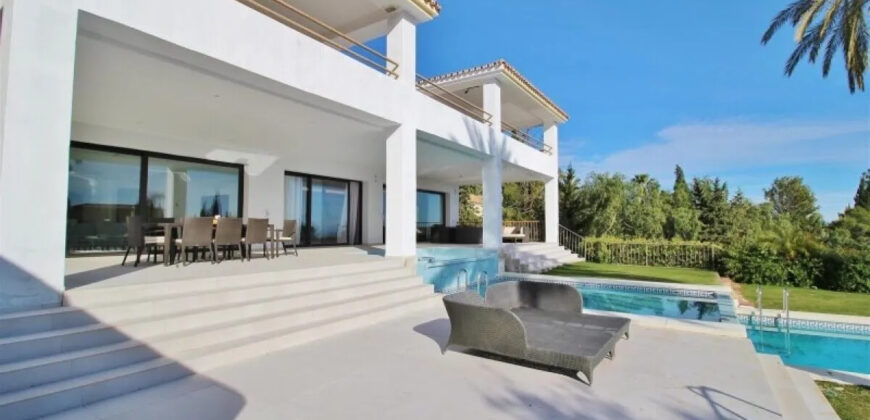 Dual Luxury Villas with 9 Bedrooms on One Serene Plot