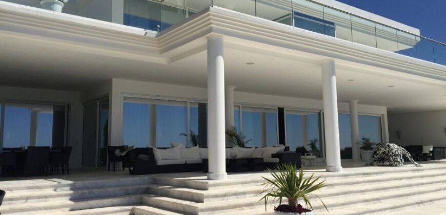 Wow factor villa located in the best area in Marbella