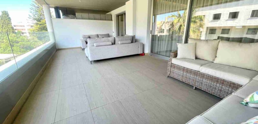 Modern Holiday Apartment Located in Puerto Banus, Marbella