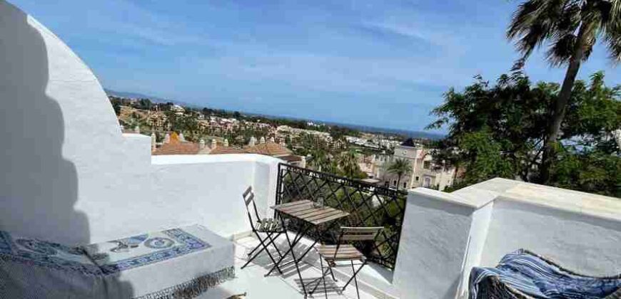 Fantastic 2 Bed Duplex with Sea Views in El Paraiso, Estepona