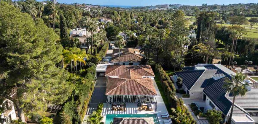 Andalusian Soul Villa in Las Brisas