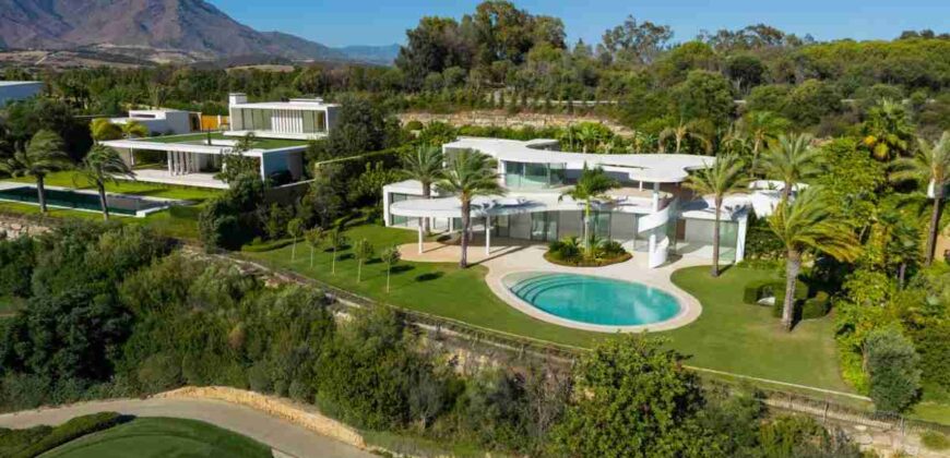 Prestigious Golf Villa Marbella