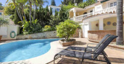 5 Bed Villa with Pool: Elegance in Nueva Andalucia