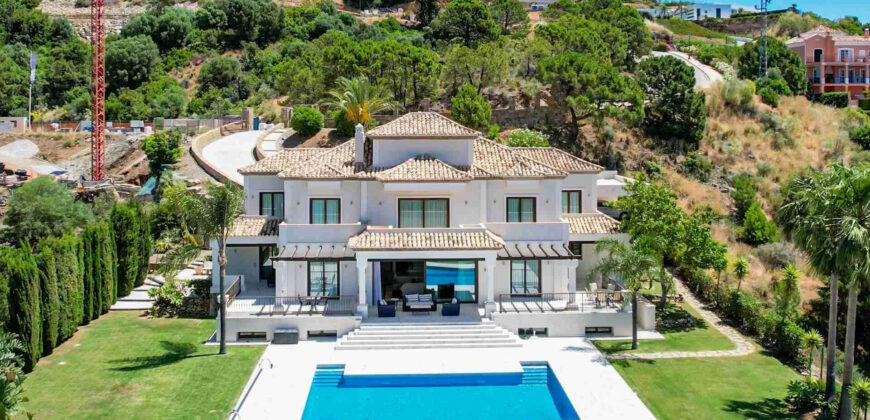 Stunning 6-bed Villa: Monte Mayor Country Club Marbella