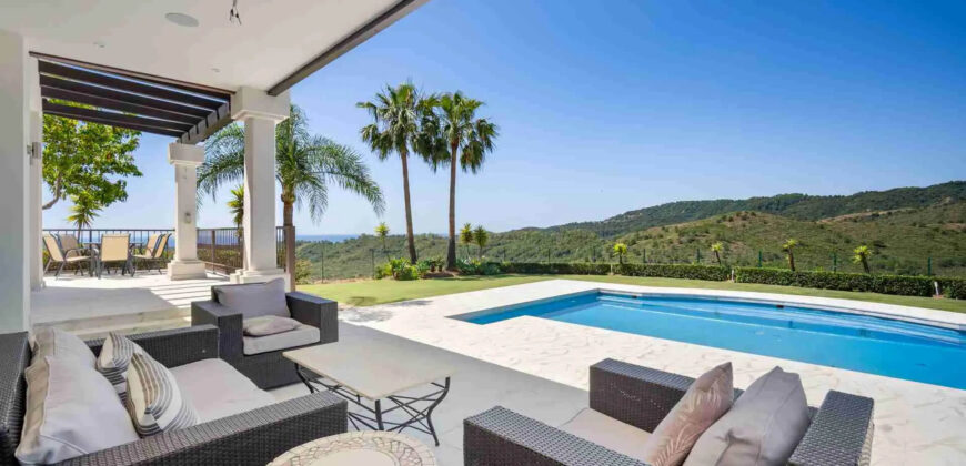 Stunning 6-bed Villa: Monte Mayor Country Club Marbella