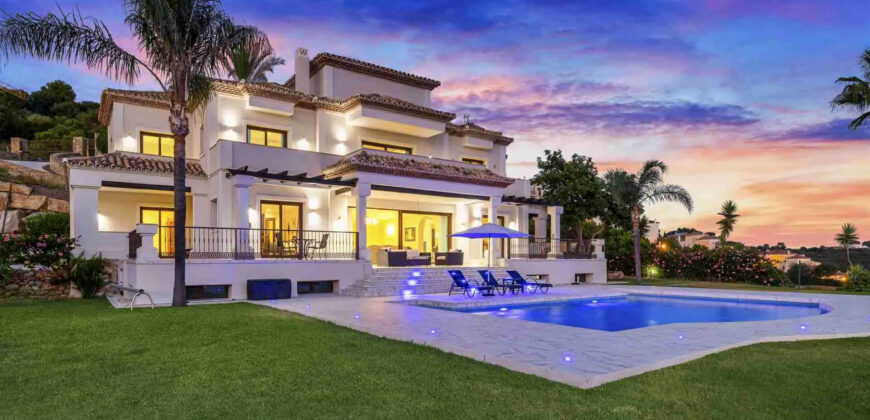 Stunning 6-bed Villa: Monte Mayor Country Club Marbella