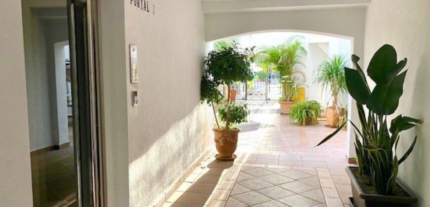 Beautiful 3 BED APARTMENT for Long Term Rent in Jardines Del Puerto, PUERTO BANUS