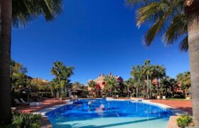 2 Bed Spacious Penthouse for Long Term Rental – Vasari Resort, Puerto Banus