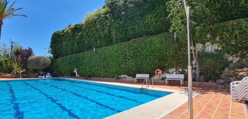 Long-Term Rental: Spacious 2-Bedroom Apartment in La Maestranza, Aloha, Prime Marbella Location