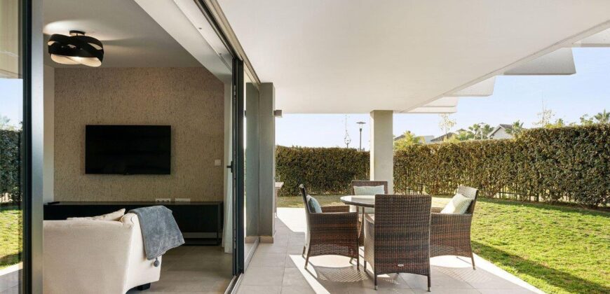 Stunning 3 bedroom Groundfloor Apartment in Oasis 325, Estepona New Golden Mile